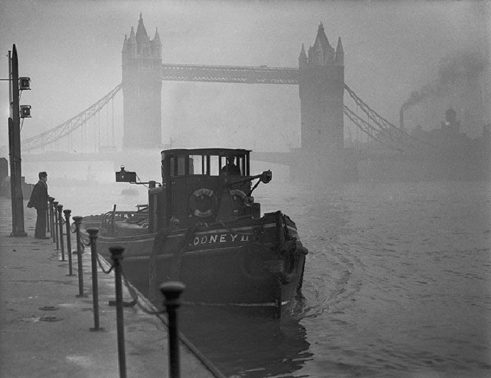 Scientists finally know what caused a mysterious fog to kill 12,000 people in London in 1952